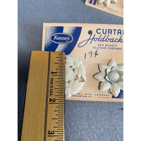 Vintage Kenney Curtain Holdbacks Floral Design Set of 6 Original Packaging - Picture 7 of 11